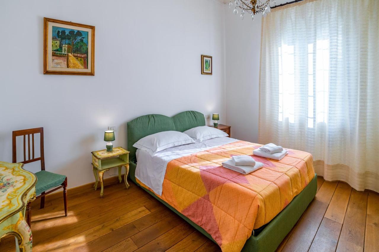 Quiet With Private Garden Apartment
